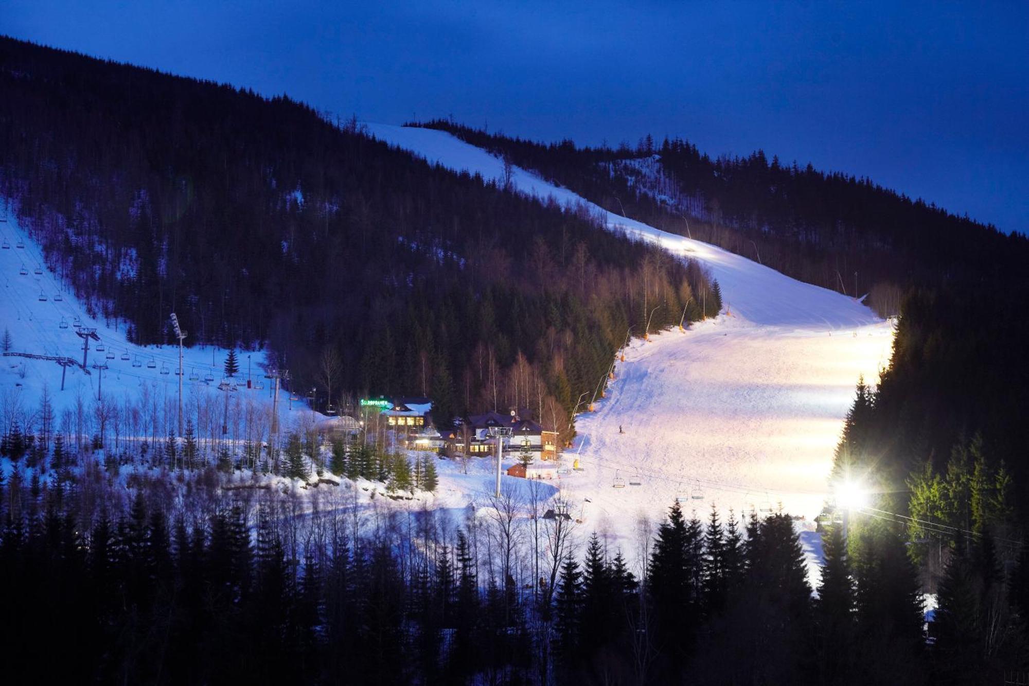 Spa Hotel Bily Horec Harrachov Kültér fotó