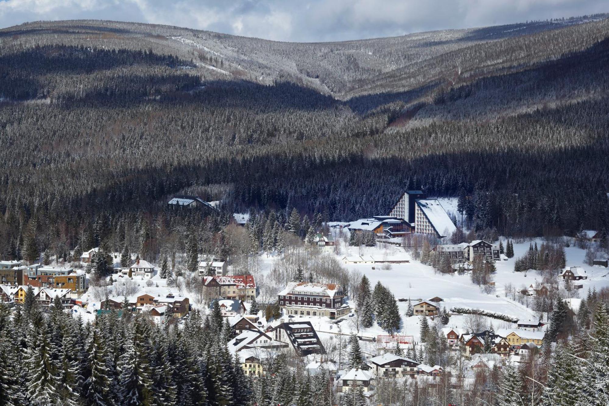 Spa Hotel Bily Horec Harrachov Kültér fotó